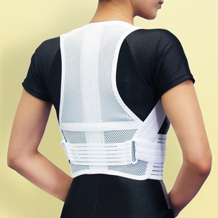 背中すっきりベルト 幅広ベルトでぽっこりお腹もスッキリ ダイレクトテレショップ