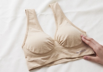 �y�W�j�G�u���z�̏��i�摜